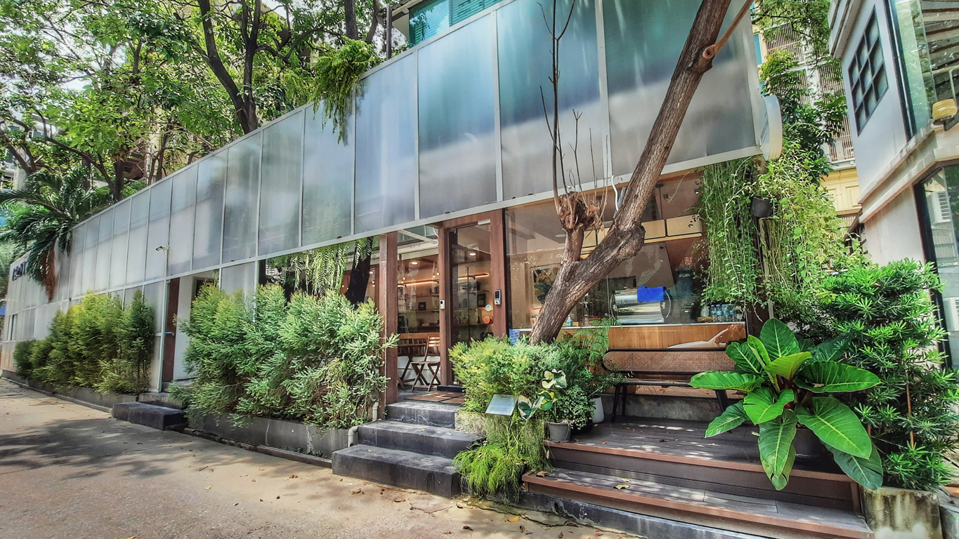 방콕 카페 추천 - Tabebuya coffee shop located in Phrom Phong, Bangkok 방콕 프롬퐁에 위치한 타베부야 카페